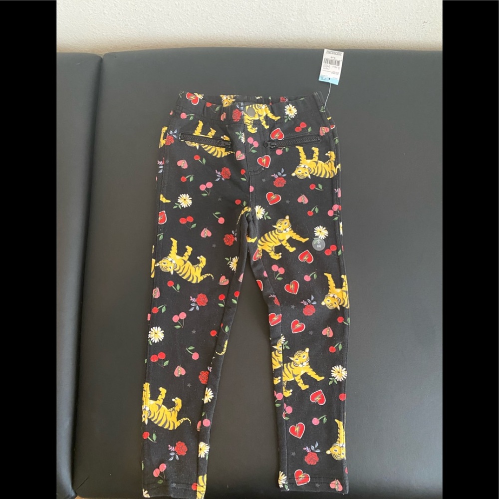 Girls toughskins sz s(4) pants NWTS